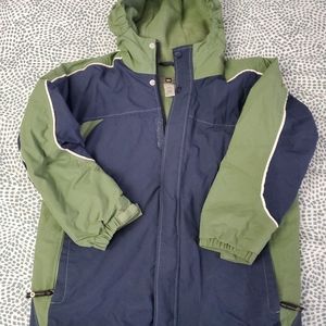 Boys REI Winter Coat, Size 16/18, Excellent Condition,  Navy Blue and Green